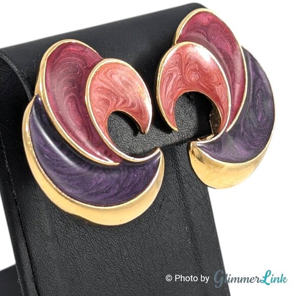 VTG 90s Avon Swirl of Color Swirl Pink Purple Enamel Gold Tone Clip On Earrings - Picture 2 of 12